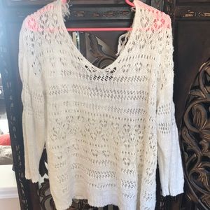 Sweater with fringe back